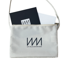 画像をギャラリービューアに読み込む, FLMガゼットミニサコッシュ